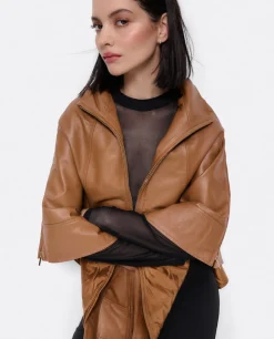 Capa Piel Cuero