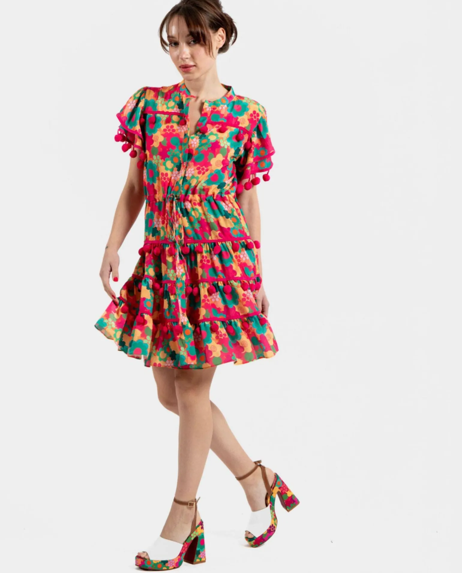 Mini Vestido Pompones Saten Estampado Flores