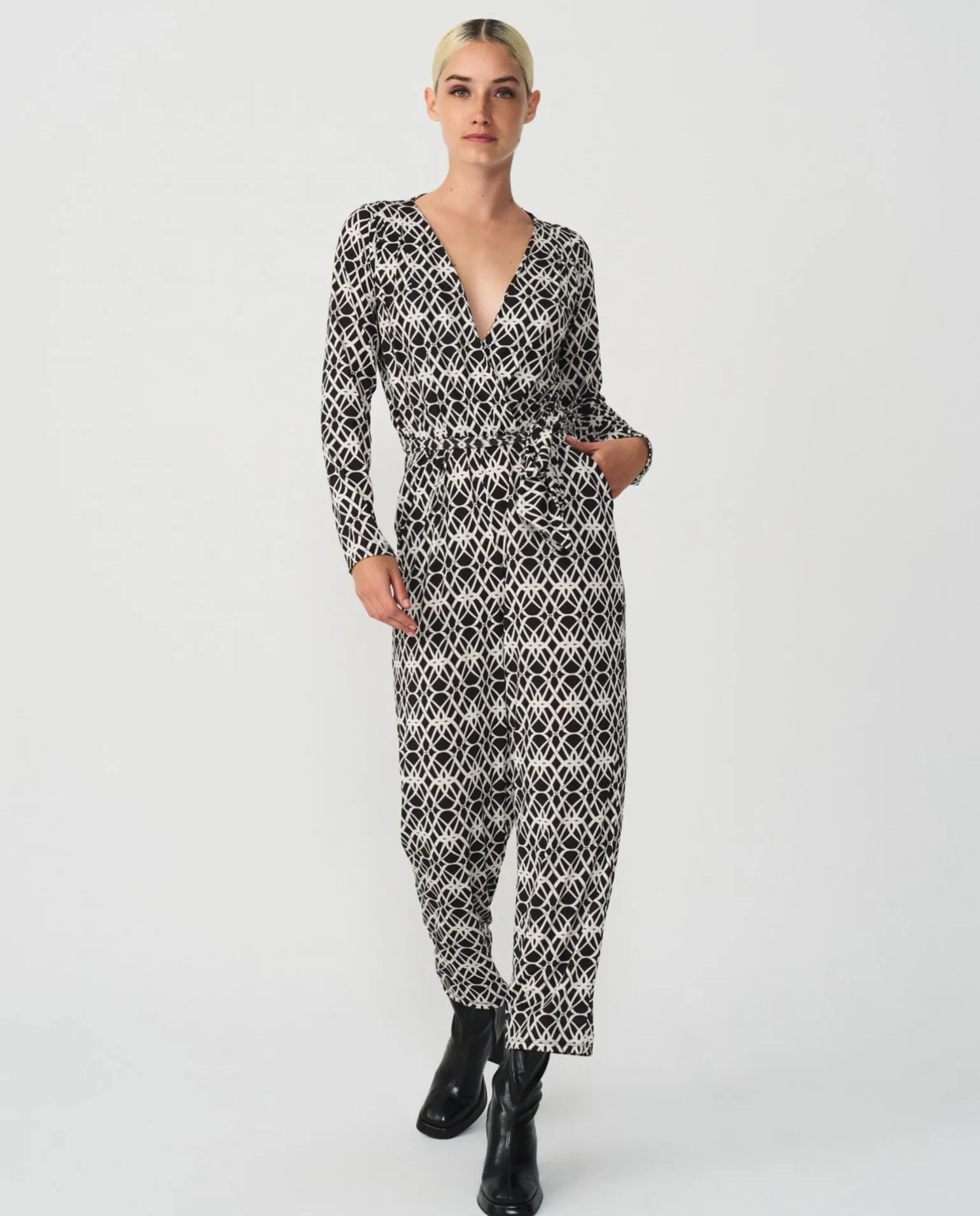 Mono M/L Punto Monogram