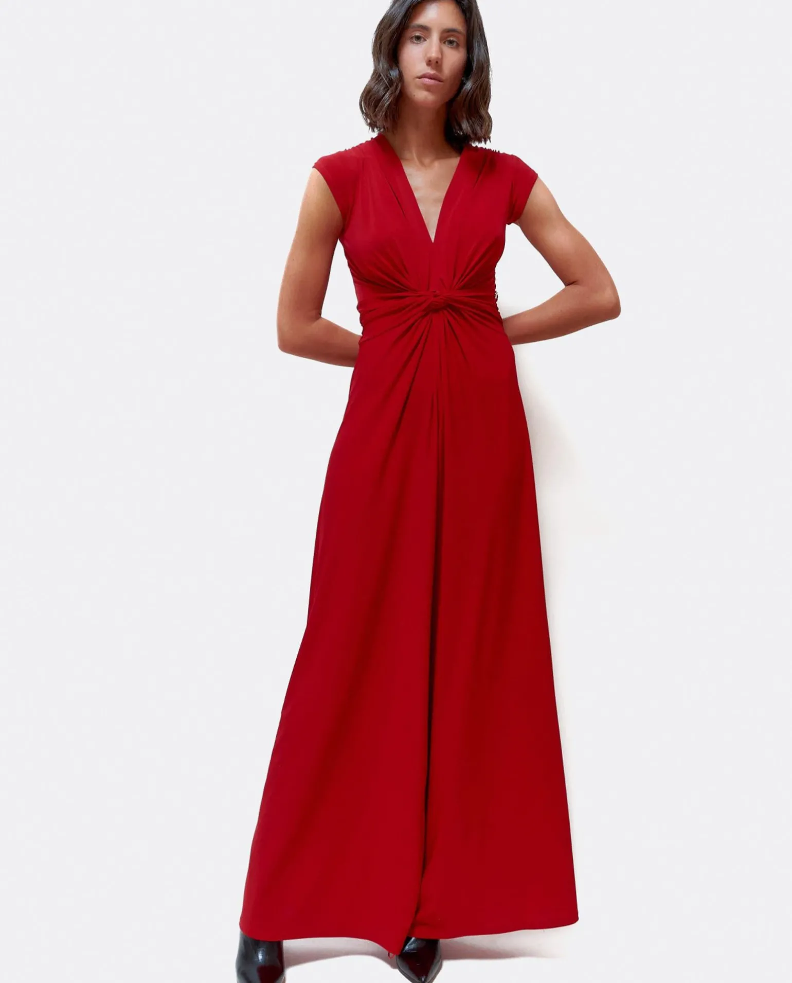 Mono Nudo M/C Punto Circular Rojo