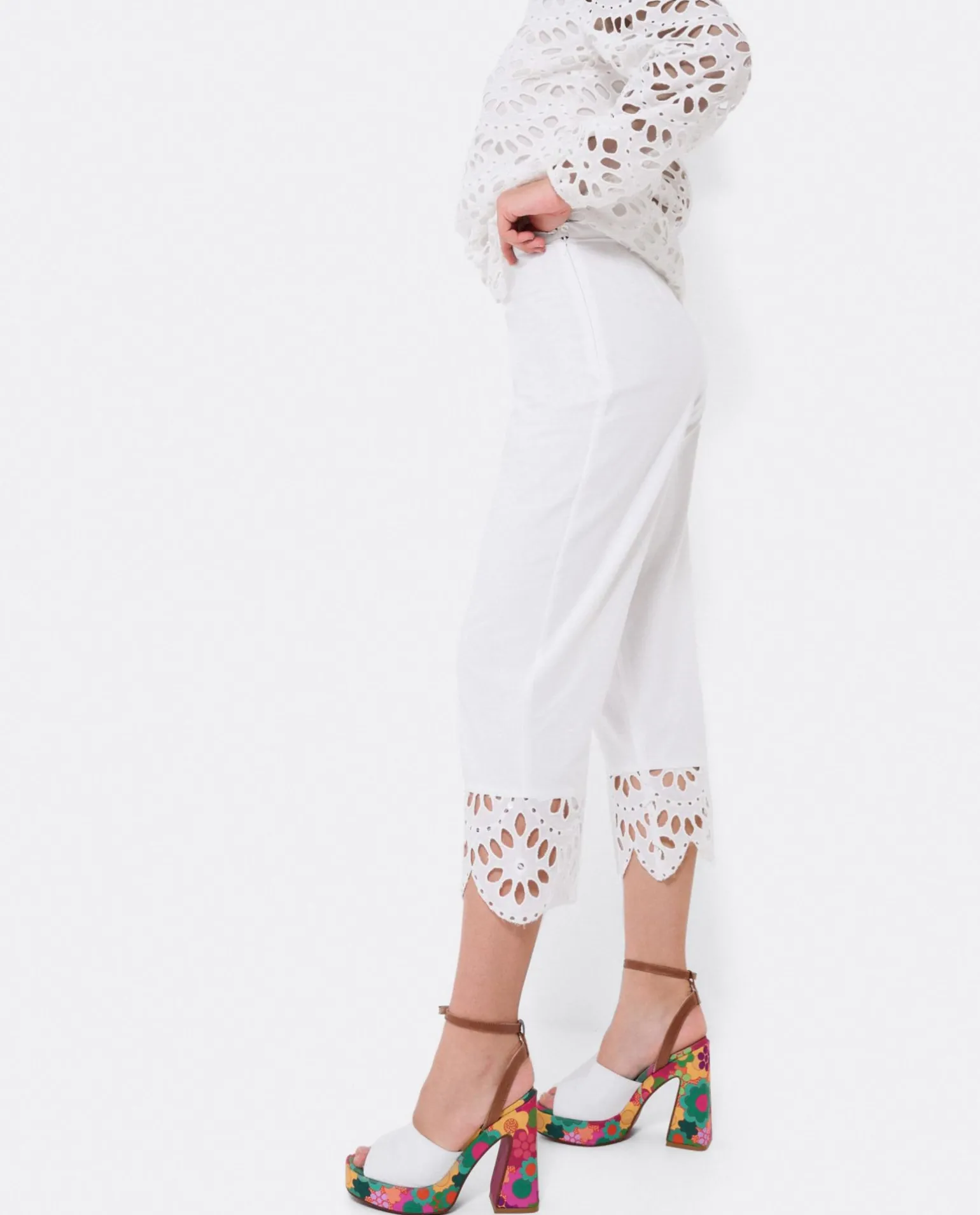 Pantalon Bajo Guipur Algodon Blanco